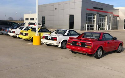 Κάποιος έδωσε μια συλλογή MR2 1ης γενιάς για ένα MX-5