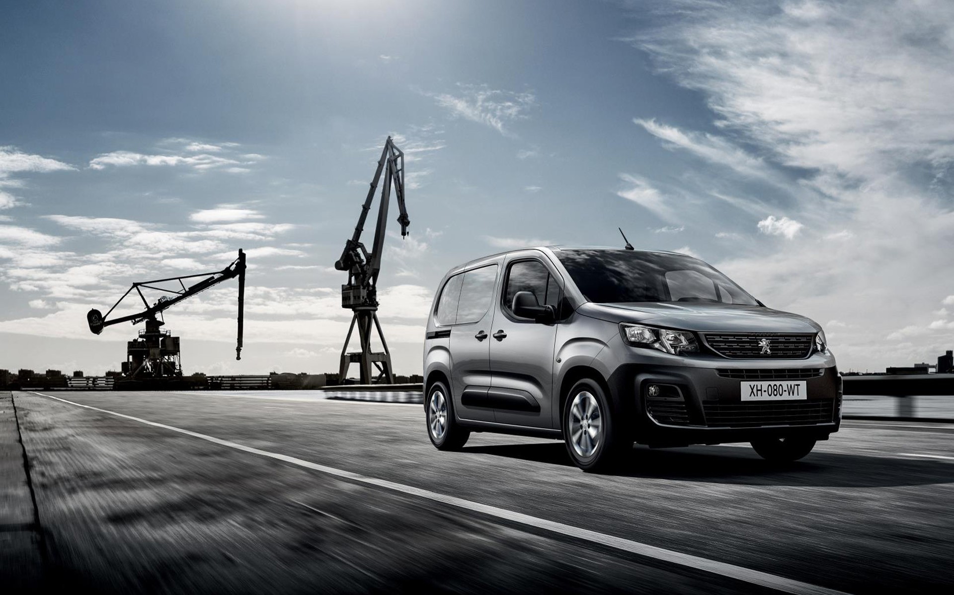 Στην Ελλάδα το νέο βαν Peugeot Partner (τιμές)