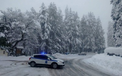 Ποιοι δρόμοι είναι κλειστοί και πού χρειάζονται αλυσίδες