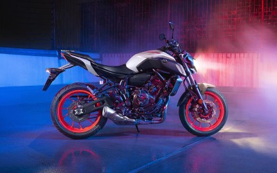 Διαθέσιμη η Yamaha MT-07 σε Ice Fluo χρωματισμό
