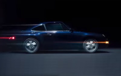 Ταξίδι στο χρόνο με την Porsche 911 (vid)
