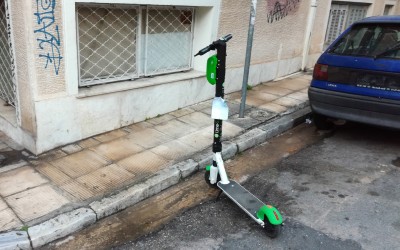 Δήμος Αθηναίων: Κρούει τον κώδωνα του κινδύνου για τα ηλεκτρικά πατίνια