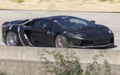 Ετοιμάζεται η διάδοχος της Murcielago

