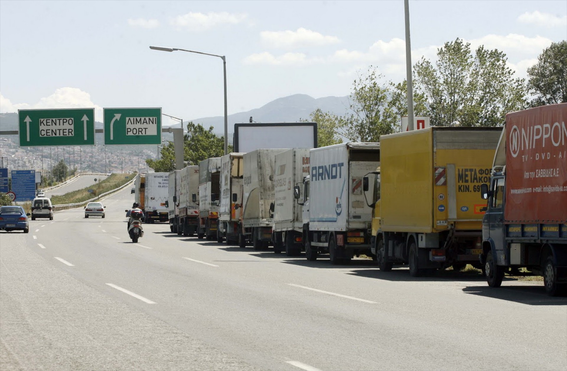 Αρνητική πρωτιά: Γηροκομείο ανεπιθύμητων οχημάτων η Ελλάδα