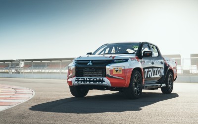 To Mitsubishi L200 στην πίστα! (vid)
