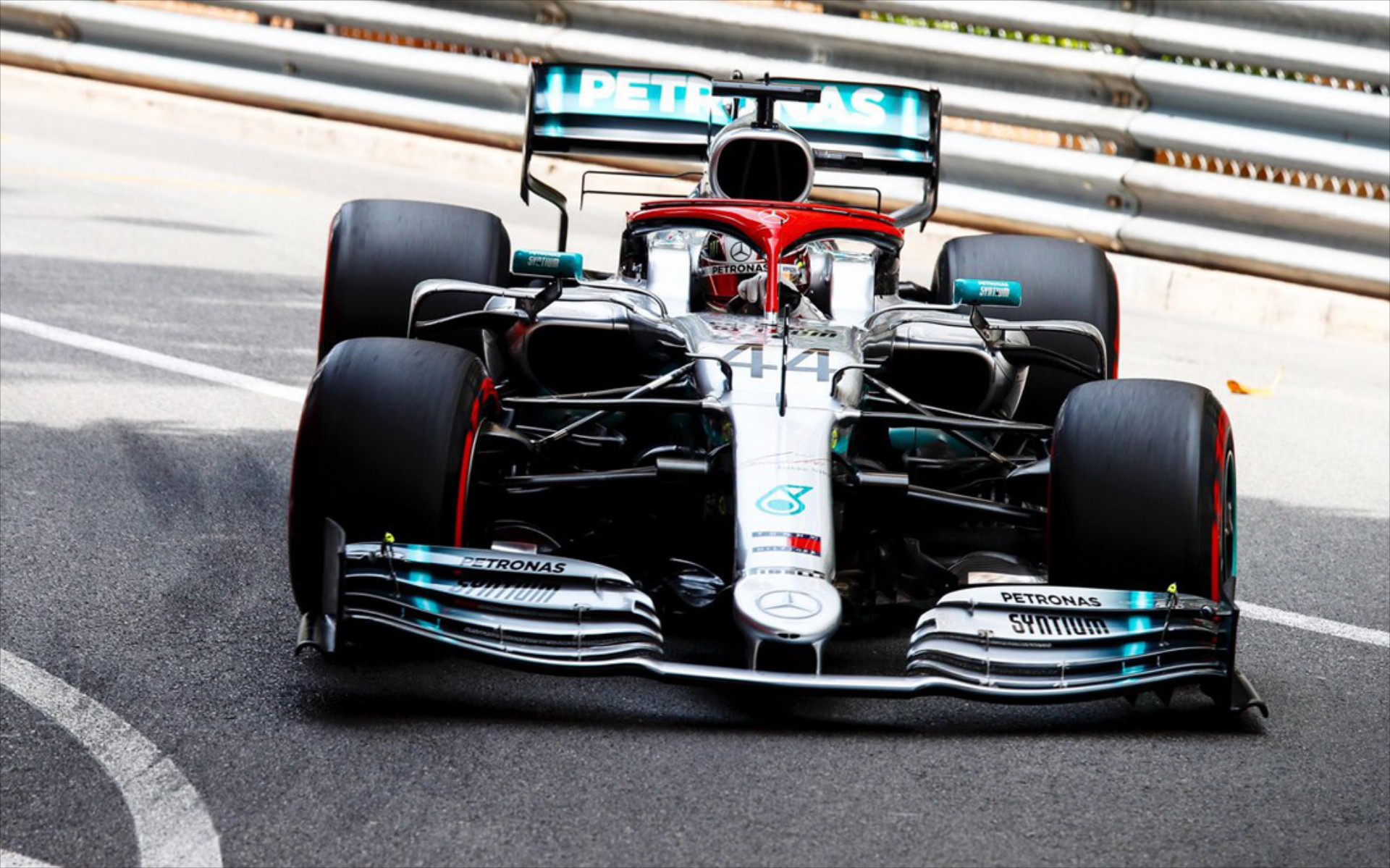 GP Μονακό Κατατακτήριες: Νέο 1-2 από την Mercedes, νέα γκάφα από την Ferrari