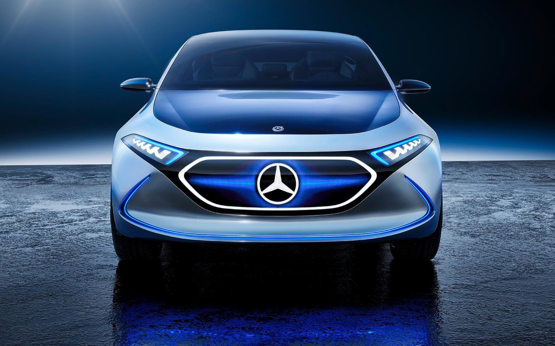 Mercedes EQE με αυτονομία 600 km