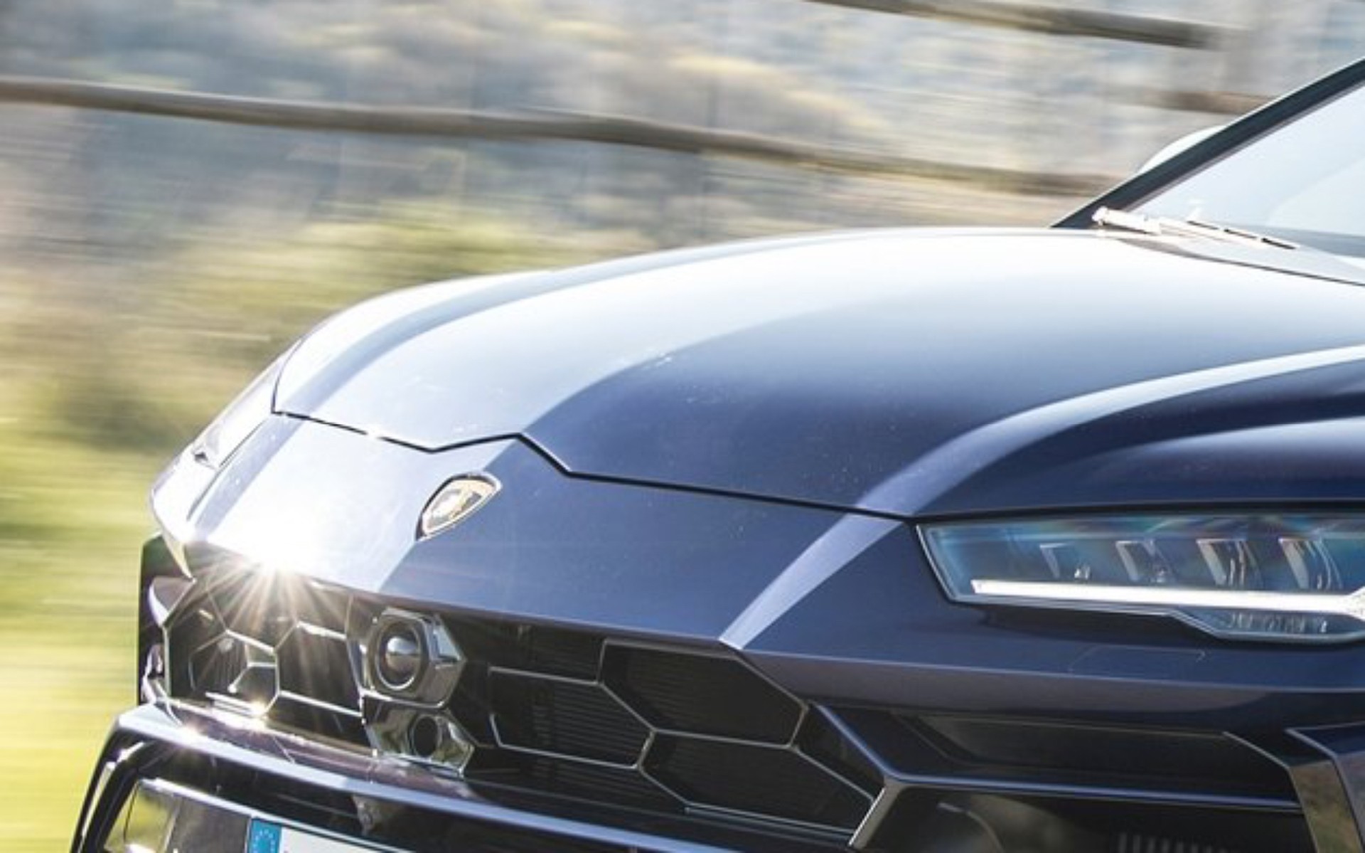 Ποια Lamborghini είναι η αιτία που διπλασίασε τις πωλήσεις της η εταιρεία;
