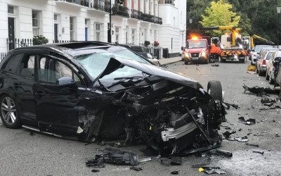 Διέλυσε McLaren, Porsche και Bentley κάνοντας κόντρες στο Λονδίνο (vid)