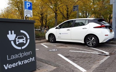 Με τεχνογνωσία από την Ολλανδία τα κίνητρα για τα ηλεκτρικά αυτοκίνητα