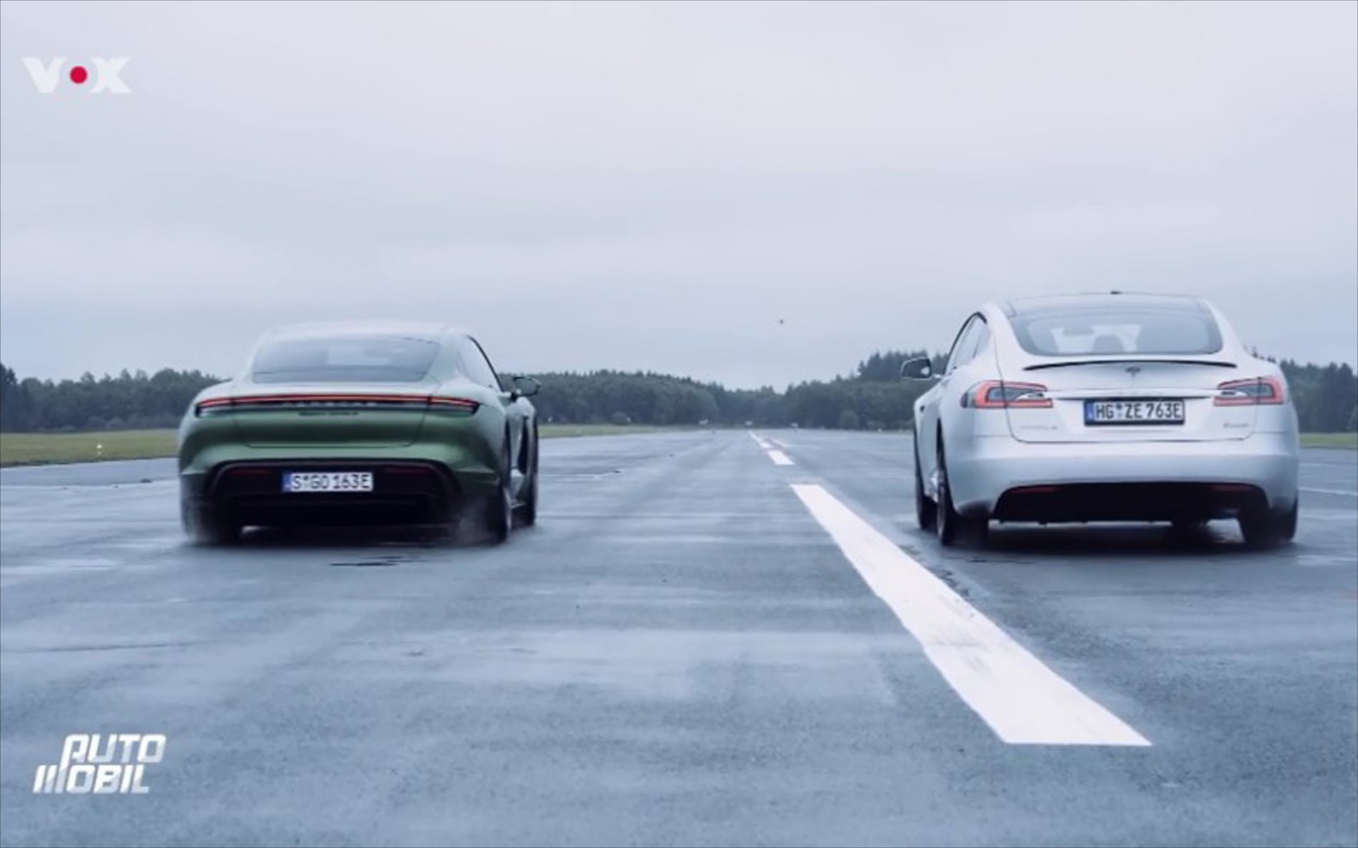 Ποιο είναι το πιο γρήγορο ηλεκτρικό; Η Porsche Taycan ή το Tesla Model S; (vid)