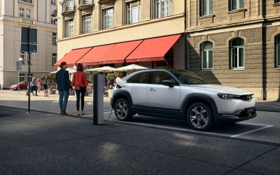 Το πρώτο ηλεκτρικό Mazda είναι ένα compact SUV