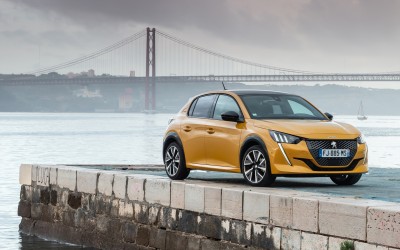 Από 13.580 ευρώ το νέο Peugeot 208 (τιμές-εξοπλισμός)