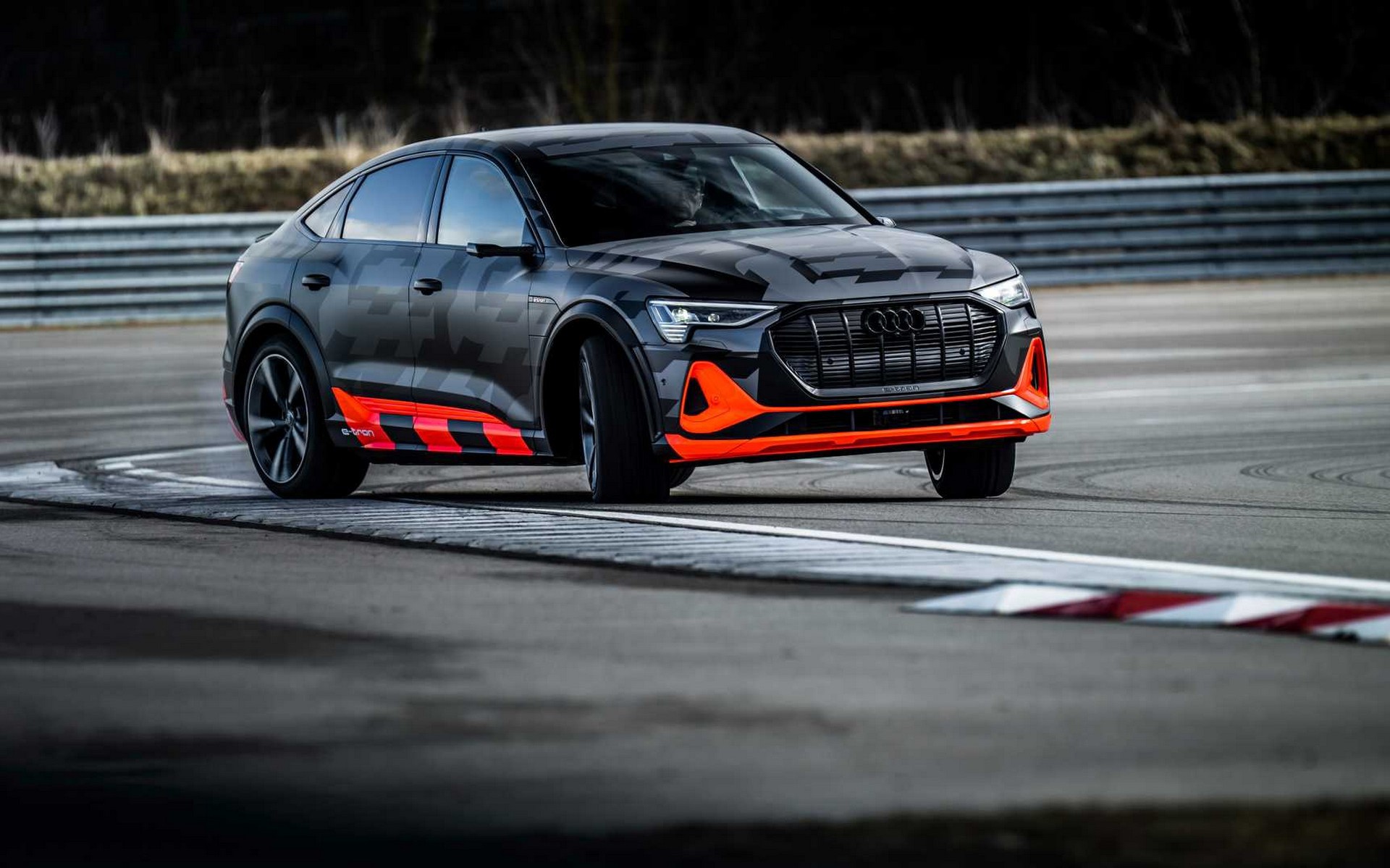 Audi E-Tron με σπορ χαρακτήρα!