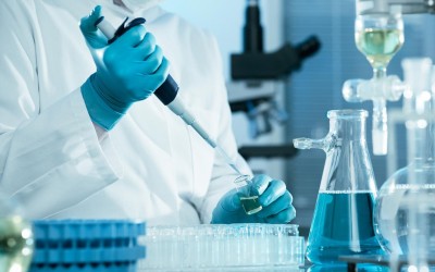 Έλληνες ερευνητές αποκωδικοποίησαν τον τρόπο που επιτίθεται ο κορωνοϊός