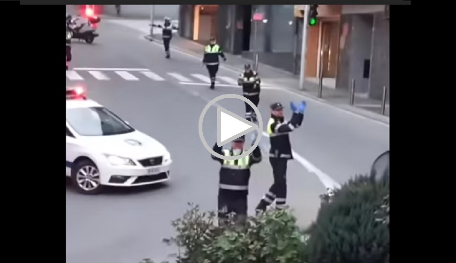 Κορονοϊός: Η αστυνομία της Ανδόρρας δεν χάνει το ηθικό της (VIDEO)