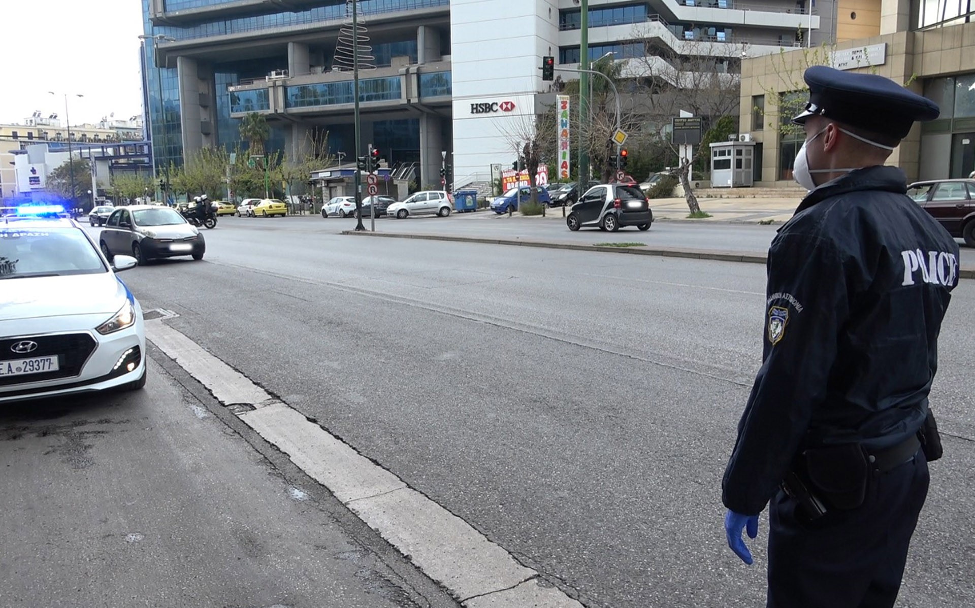 To 1 εκατ. ευρώ έφθασαν τα πρόστιμα από την απαγόρευση κυκλοφορίας