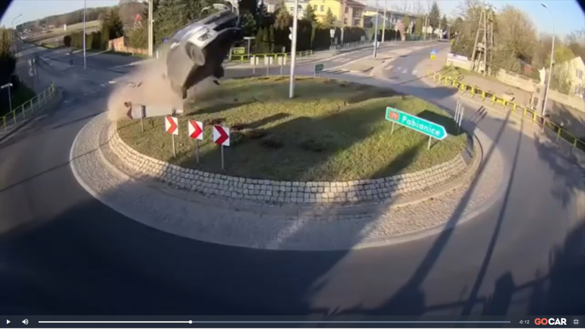 Πετάει το Swift; Πετάει! (video)
