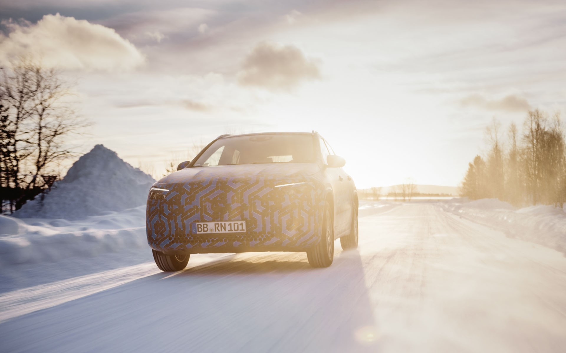 Η Mercedes-Benz ετοιμάζει ηλεκτρική εκδοχή της GLB