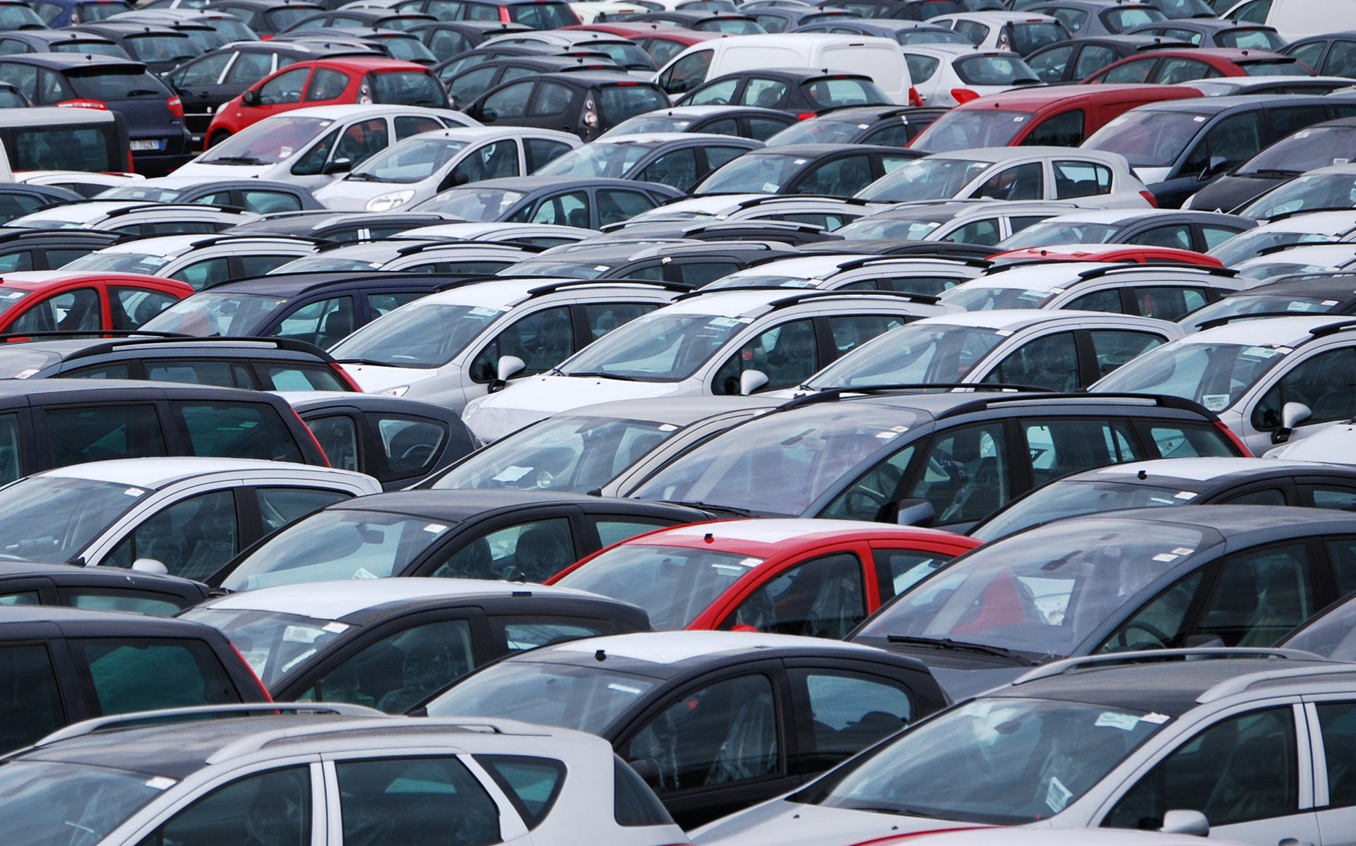 Στο 67,5% η πτώση στις πωλήσεις νέων αυτοκινήτων του Μαΐου