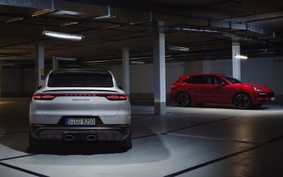 Νέες Porsche Cayenne GTS και GTS Coupe: το downsizing πέθανε. Ζήτω ο V8! [Video]