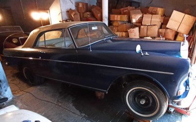 Βρήκαν θησαυρό στο Τατόι: Μια μοναδική συλλογή από αυτοκίνητα στα βασιλικά κτήματα [Video]