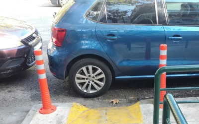 1.558 κλήσεις τον Ιούνιο για στάθμευση σε ράμπα διάβασης ΑμεΑ και ειδικούς χώρους στάθμευσης οχημάτων ΑμεΑ!