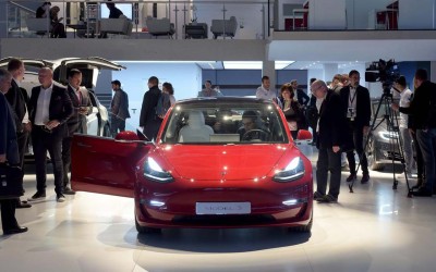 Προσλήψεις στην Ελλάδα κάνει η Tesla