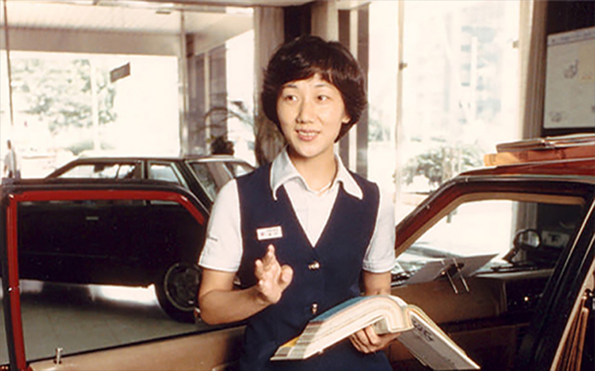 Η πρώτη γυναίκα σχεδιάστρια αυτοκινήτων της Ιαπωνίας (video)