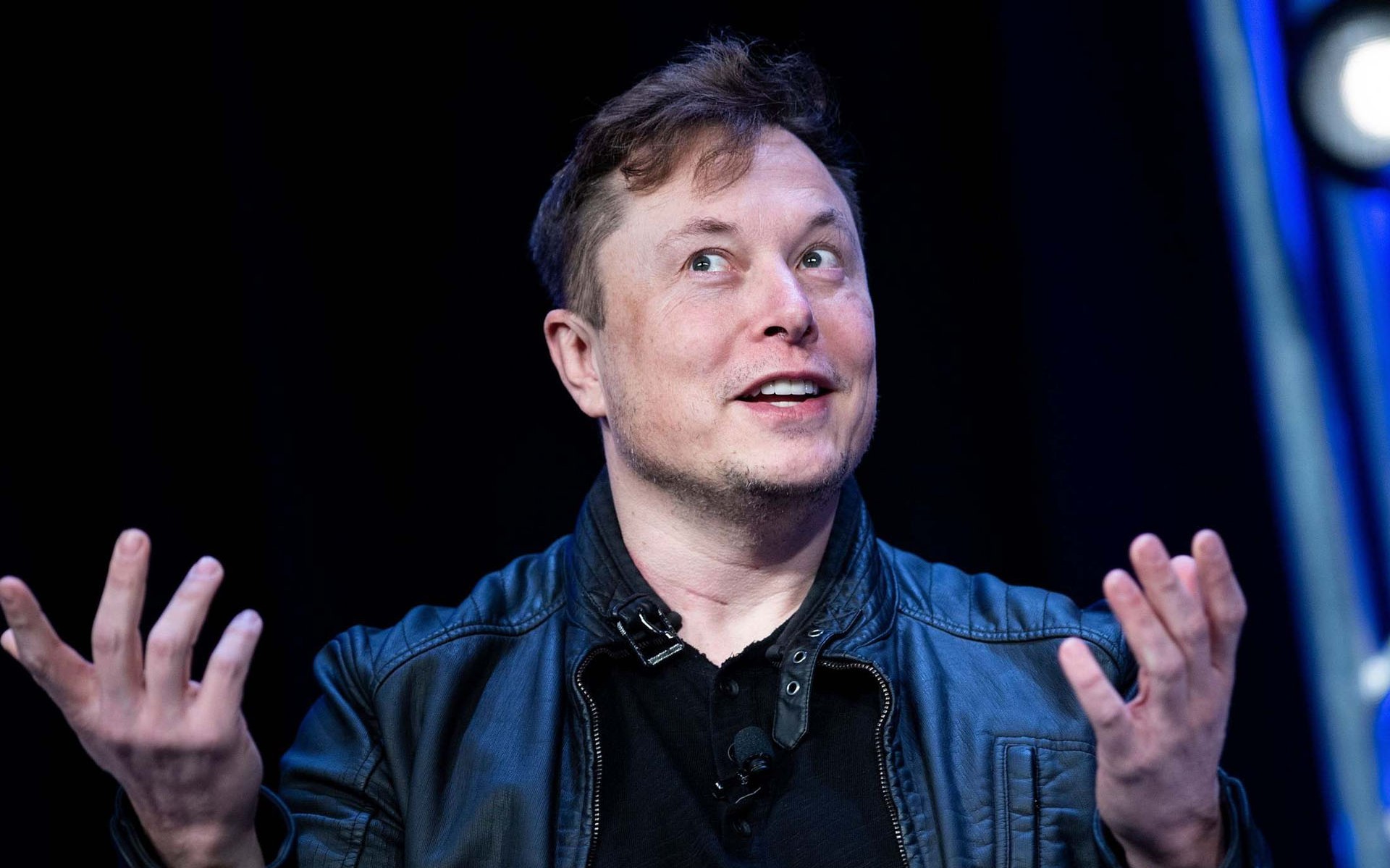 Είναι πολλά τα λεφτά Elon!