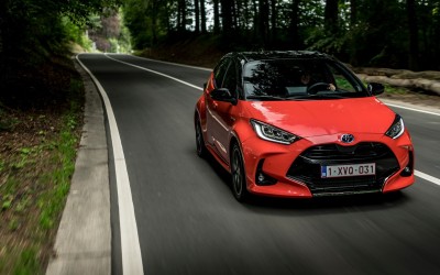 Ποια είναι η τιμή της βασικής έκδοσης του Toyota Yaris;