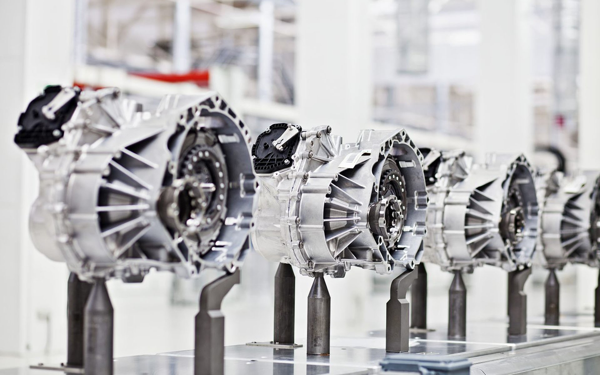 13 εκατ. σύγχρονα κιβώτια από τη Skoda