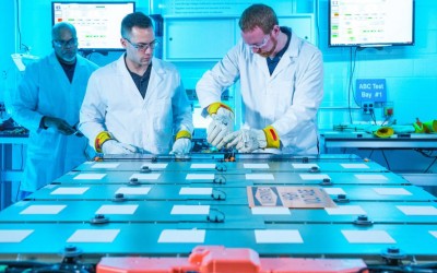 Η General Motors μεώνει κατά 90% τα καλώδια της μπαταρίας στα ηλεκτρικά οχήματα [Video]