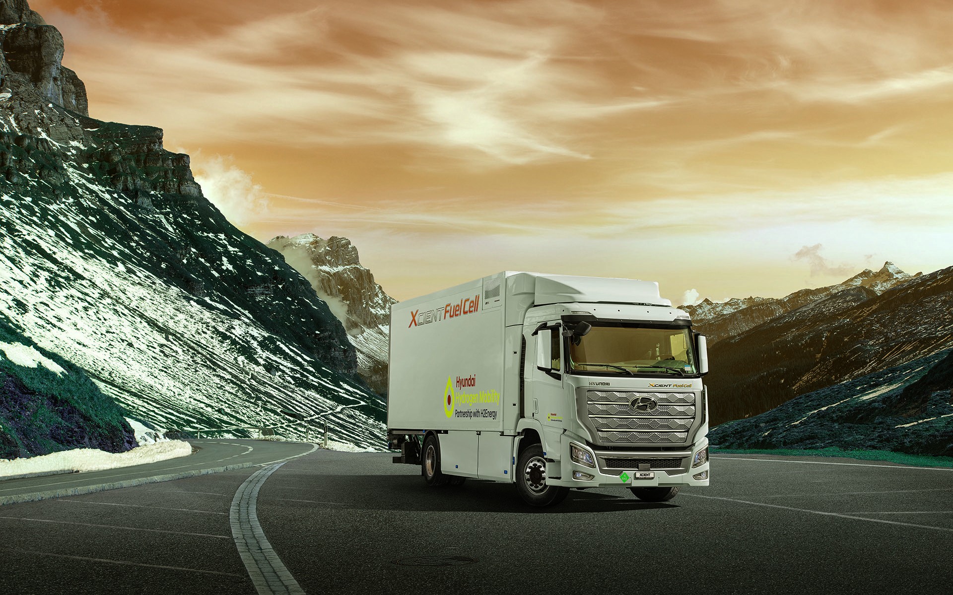Τα πρώτα φορτηγά υδρογόνου της Hyundai κυκλοφορούν ήδη στην Ευρώπη