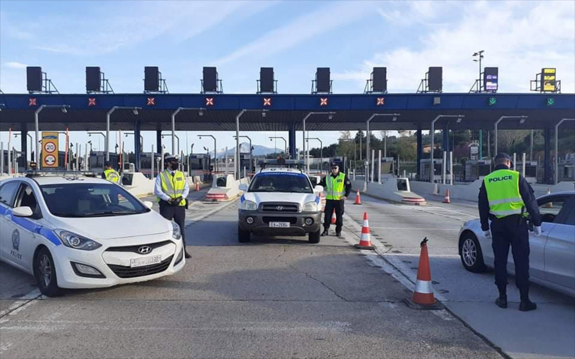 Μπλόκα της ΕΛΑΣ λόγω κορονοϊού: Αλλάζουν διαρκώς τα σημεία