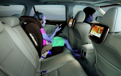 Κορονοϊός: Είμαι στο αυτοκίνητο με την οικογένειά μου. Πρέπει να φοράω μάσκα;