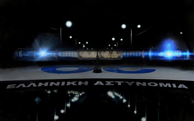 Lockdown: Στις 9 το βράδυ όλοι μέσα - Τι αλλάζει στα sms