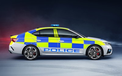 Αυτό είναι το νέο περιπολικό της αγγλικής αστυνομίας. Μπορείτε να μαντέψετε ποιο είναι; 