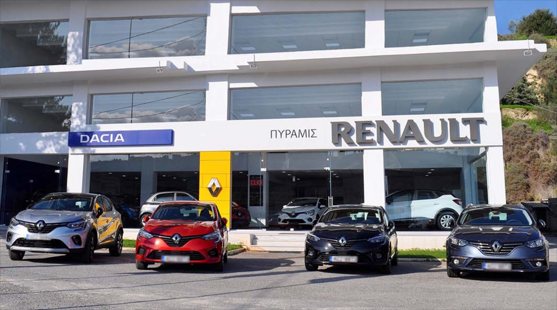 Πυραμίς ΕΠΕ: Νέα εποχή Renault στο Ηράκλειο Κρήτης