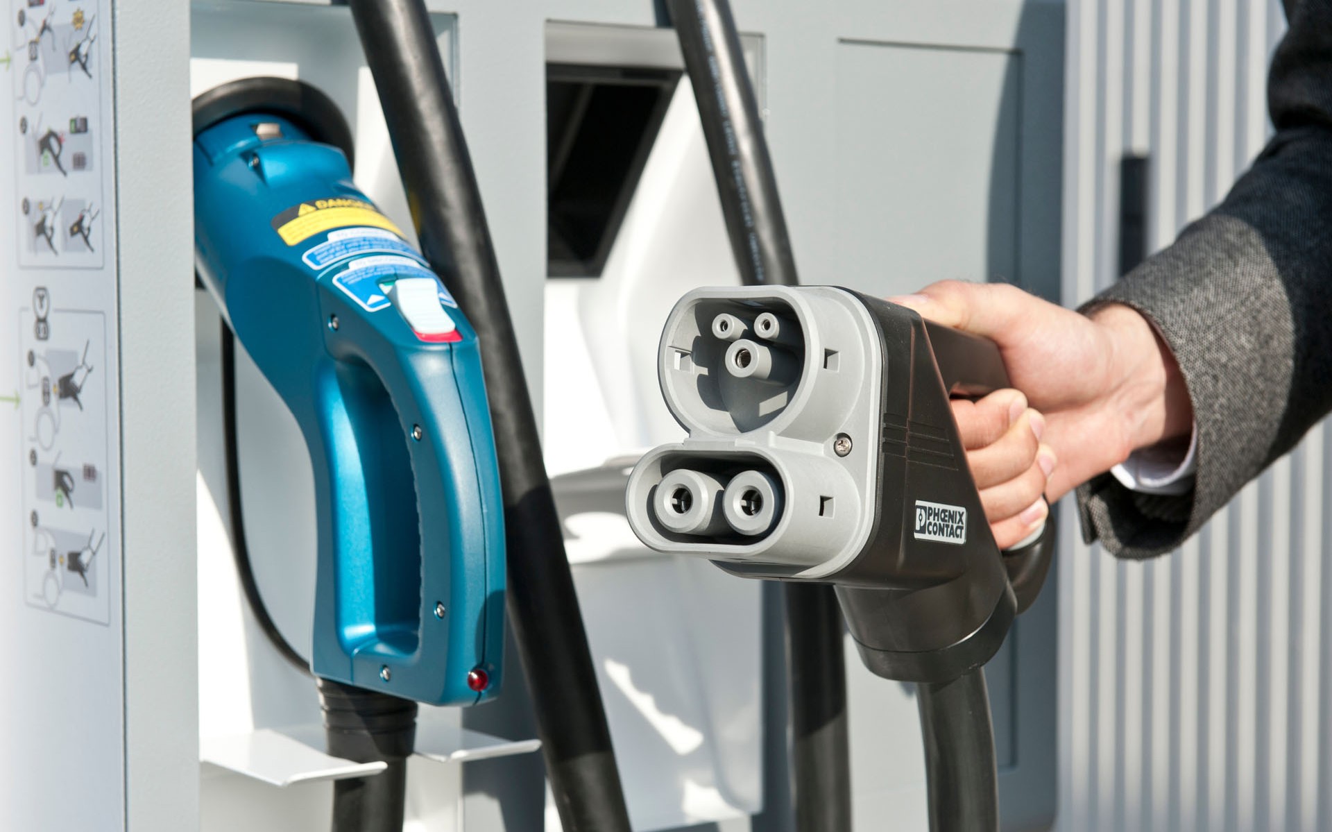 Άλλα 400 εκατ. ευρώ για την προώθηση της ηλεκτροκίνησης