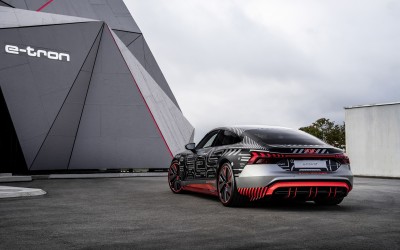 H Audi επενδύει ακόμα περισσότερο στην ηλεκτροκίνηση