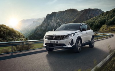 Οι τιμές των υβριδικών εκδόσεων του νέου Peugeot 3008