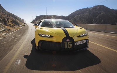 Η Bugatti Chiron Pur Sport στα σύνορα Ντουμπάι-Ομάν [Video]