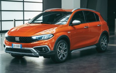 Ήρθε στην Ελλάδα το Fiat Tipo Cross (τιμές)