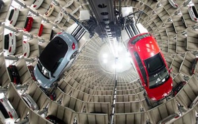 Σχεδόν διπλασιάστηκαν οι πωλήσεις αυτοκινήτων μέσα στο Μάρτιο