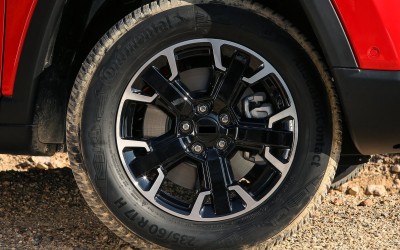 Το νέο μεσαίο SUV των 130 ίππων με τιμή 22.900 €. Ποιο είναι;