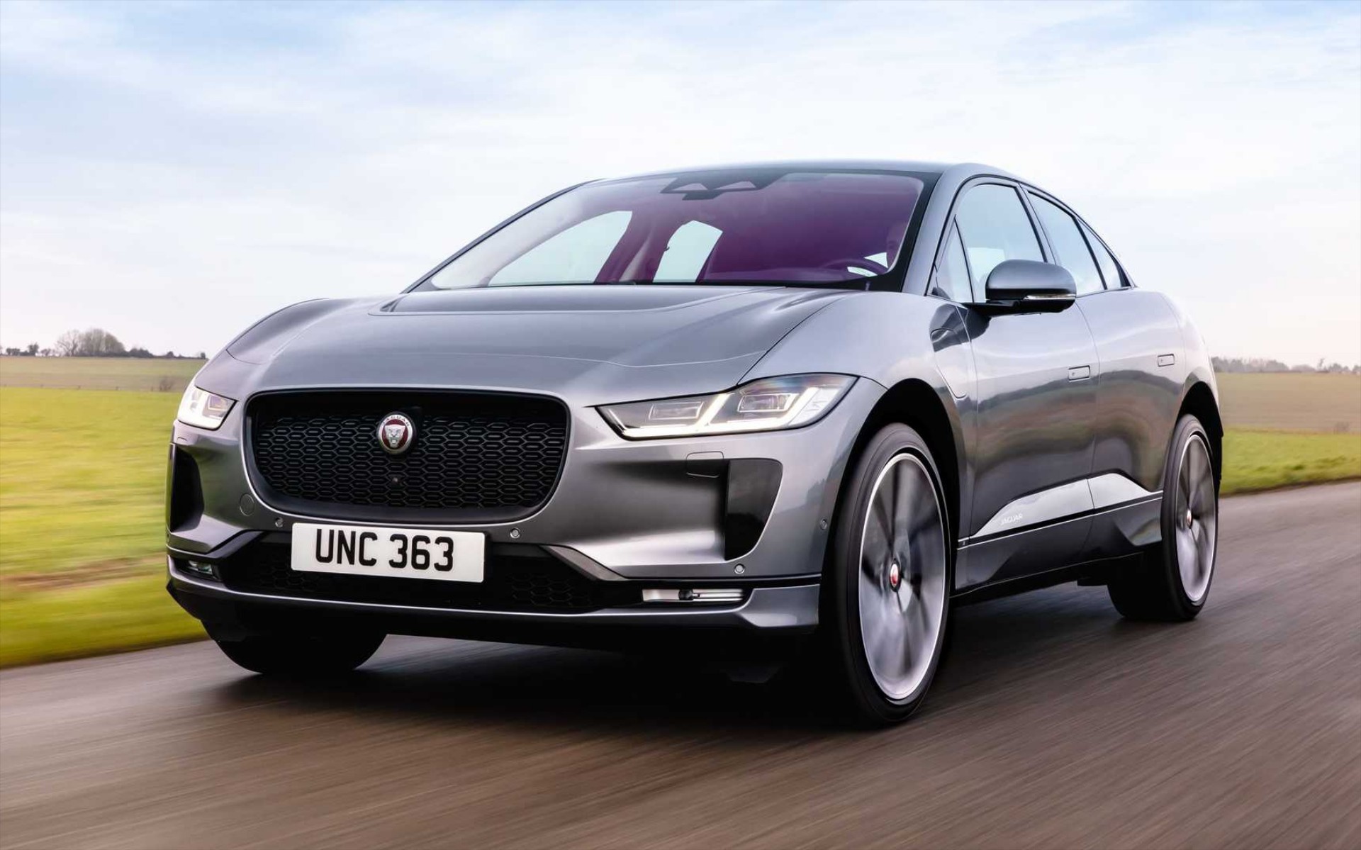 Λιγότερη ώρα στην πρίζα θέλει η αναβαθμισμένη Jaguar I-Pace 
