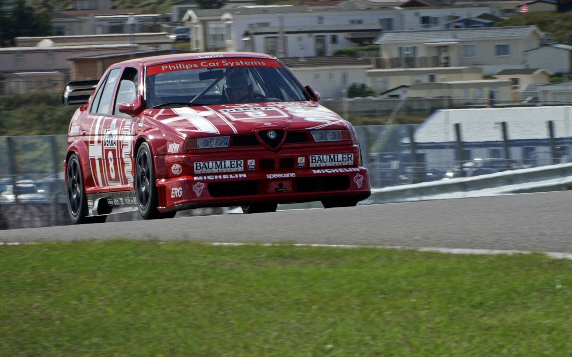Alfa Romeo 155 V6 Ti DTM: Το αγωνιστικό που κέρδισε τους Γερμανούς στην έδρα τους (video)