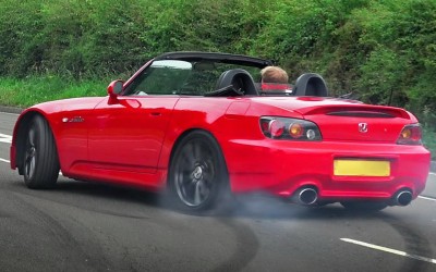 Τι γίνεται αν σου «φύγει» το S2000 με 177km/h; [Video]