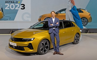 Και αμιγώς ηλεκτροκίνητο το Opel Astra από το 2023